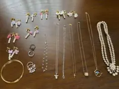 遺品整理　生前整理　アクセサリー　まとめ売り