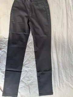 ユニクロ スリムフィットチノパン サイズ70