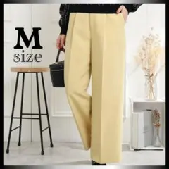 エレガントに✨　新品　クチュールブローチ　ワイドパンツ　黄色　ズボン M