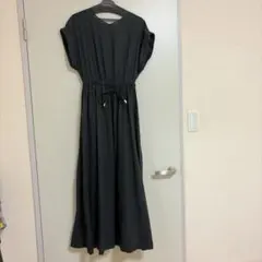 シップス　リネンワンピース　ブラック