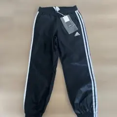 adidas ナイロンパンツ GK0624 ブラック　S スリーストライプ