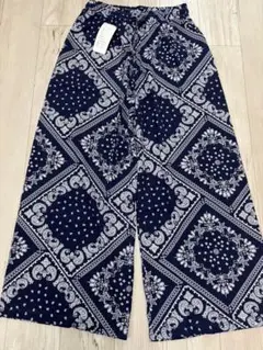 タイパンツ