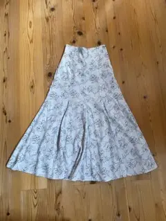 ジルバイジルシチュアート　ロングスカート