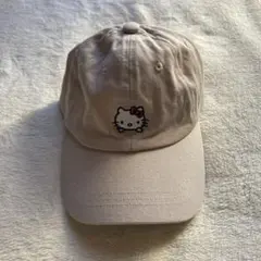 サンリオ　ハローキティ 刺繍　キャップ　ベージュ　54cm