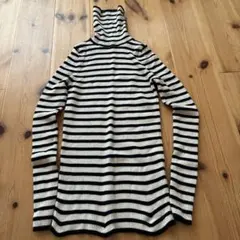 ボーダータートルネック