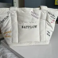 BAYFLOW 刺繍入りホワイトトートバッグ