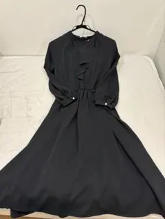 ワンピース　黒　GLACIER Sサイズ