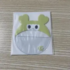 ジョンヨン FCくじ E賞 TWICE LOVELYS 缶バッチケース