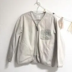美品　アプレレクール　 ベージュ ジップアップジャケットのサムネイル