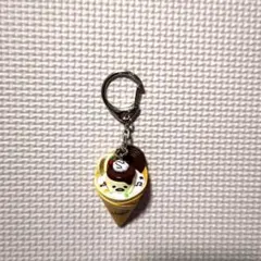 サンリオ　ぐでたま　フェス　シークレット　キーホルダー　グレープ