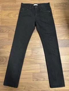 UNIQLO スリムフィットジーンズ 黒 綿100
