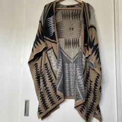 Item thumbnail for item f0f7f6bf-d950-4ca7-82a0-fce1ee79dd75