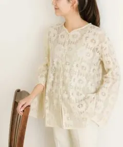 URBAN RESEARCH ヴィンテージライクレースブラウス　ベージュ