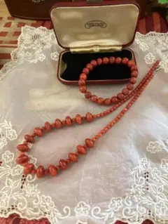 天然山珊瑚　ネックレス　ブレスレット