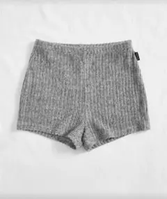 リブ編み グレー ショートパンツ