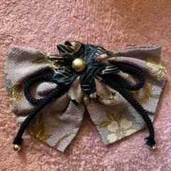 紫と金の花柄リボン型髪飾り