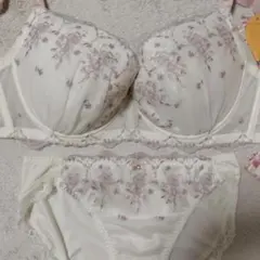 チュチュアンナ 下着