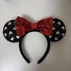 ディズニー　スパンコールカチューシャ ミニー　ハート　スパンコール　黒のサムネイル