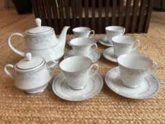 ノリタケ　カップ＆ソーサー6客&ポットセット