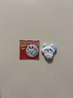 ちいかわ モモンガ　缶バッチ、クリップ