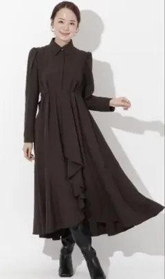 And couture アシメラッフルフリルバックリボンワンピース