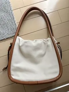 Item thumbnail for item 591ccb46-c2e1-4e88-803a-66c588d661b1