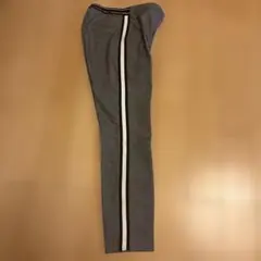 zaraカジュアルパンツs