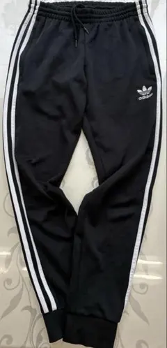 adidas オリジナルス　ブラック ジャージパンツ S トラックパンツ　黒