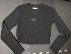 Calvin Klein長袖Tシャツ - ロングスリーブモノグラムベビーTシャツ