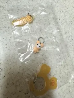 TWICE LOVELYS アクリルカラビナフロッキーマスコット ジヒョ