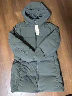 シームレスダウンショートコート　XL ユニクロ　オリーブ