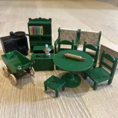 シルバニアファミリー　ソファ　ダイニング　緑の家具セット　初期　昭和レトロ