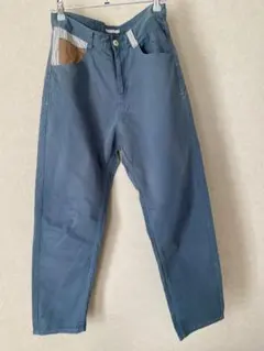 pou dou dou ving-trois パンツ