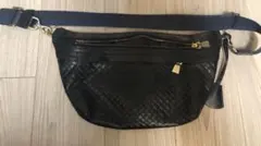 aniary ボディバッグ