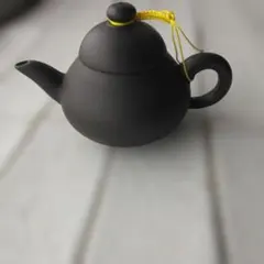 こげ茶の中国ティーポット　銘あり 箱なし保管品