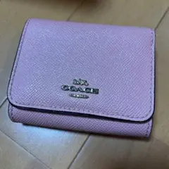 COACH ピンク 三つ折り財布