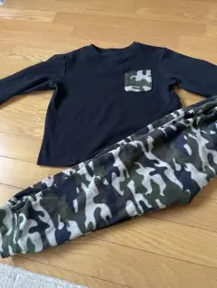 ＧＵフリースパジャマセット