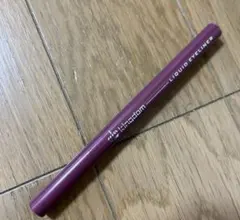 バーガンディ リキッドアイライナー キングダムのサムネイル