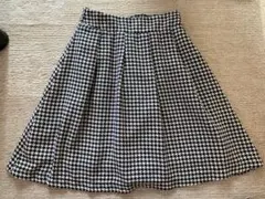 白黒フレアスカート