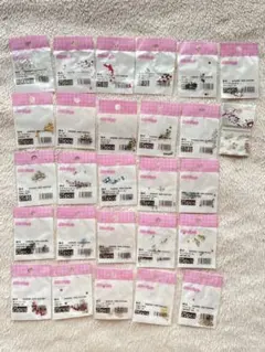 ‼️美品‼️未使用‼️スワロフスキーSS9 26袋SS5 1袋セットのサムネイル