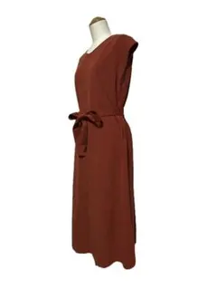 O059★アンタイトル ワンピース 赤レンガ色オレンジ 2リボンベルト ミディ丈