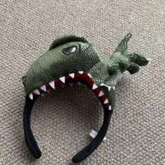 美品！USJ カチューシャ　JURASSIC WORLD 恐竜デザイン