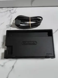 任天堂スイッチ　ドッグ　switch ドック　　　　純正　HDMI付き