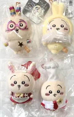 4個　ちいかわ うさぎ マスコット　光る輪っか　パジャマ　コックさん　ホール担当