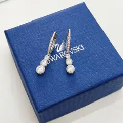 スワロフスキー ピアス Attract Trilogy フープ 正規品 新品箱付
