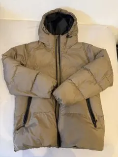 【GUベージュダウンジャケット　Mサイズ】