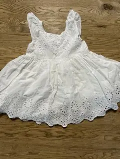 baby GAP ホワイト刺繍ワンピース 12-18ヶ月