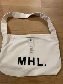 MHL. キャンバス ショルダーバッグ ホワイトのサムネイル