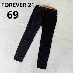 FOREVER 21 フォーエバー21 スキニーパンツ 無地 ブラック 69のサムネイル
