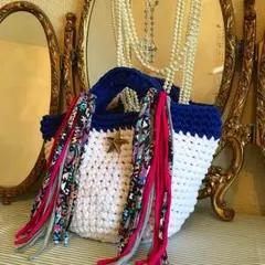 大人気♡ハンドメイドフリンジ付きニットバッグ